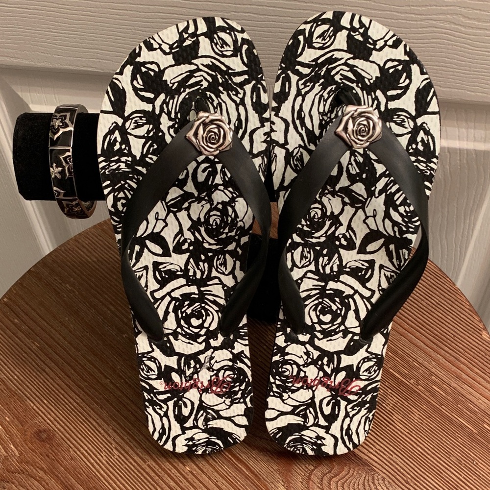 Brighton Black and White Rose Sandals